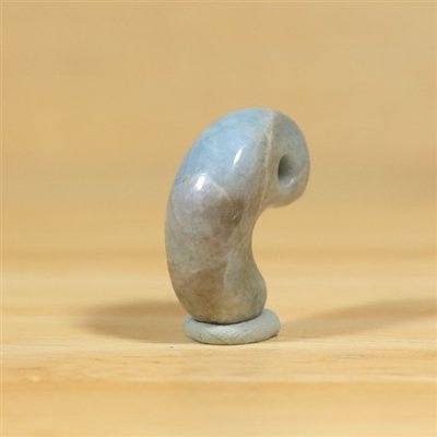 画像4: ひすい勾玉 (4)