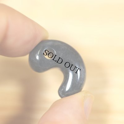 画像5: ひすい勾玉 (5)