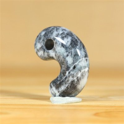 画像4: ひすい勾玉 (4)
