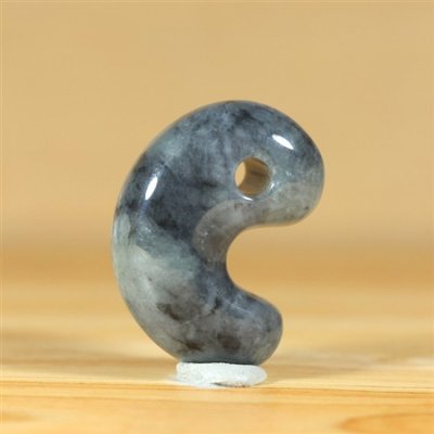 画像3: ひすい勾玉 (3)