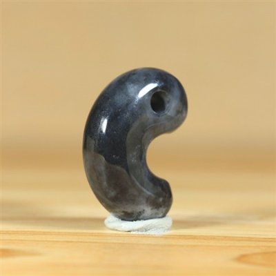 画像3: ひすい勾玉 (3)