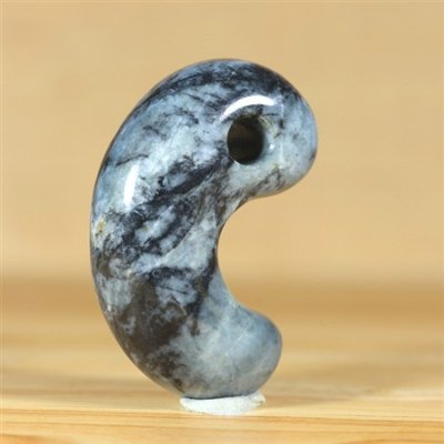 画像3: ひすい勾玉 (3)