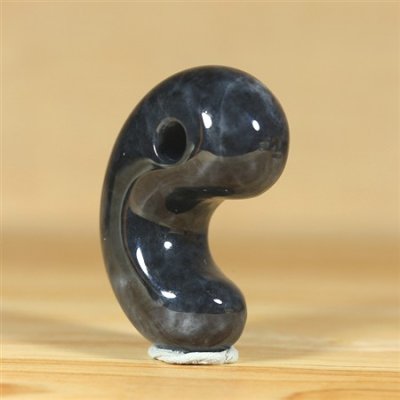 画像2: ひすい勾玉 (2)