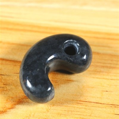 画像6: ひすい勾玉 (6)