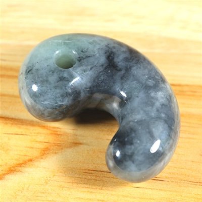 画像5: ひすい勾玉 (5)