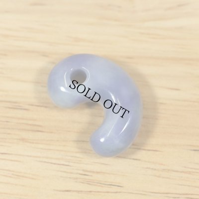 画像2: ひすい勾玉 (2)