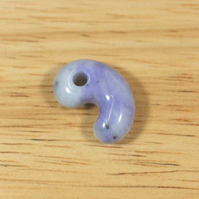 画像2: ひすい勾玉 (2)