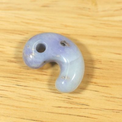画像1: ひすい勾玉 (1)