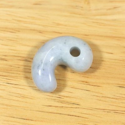 画像4: ひすい勾玉 (4)