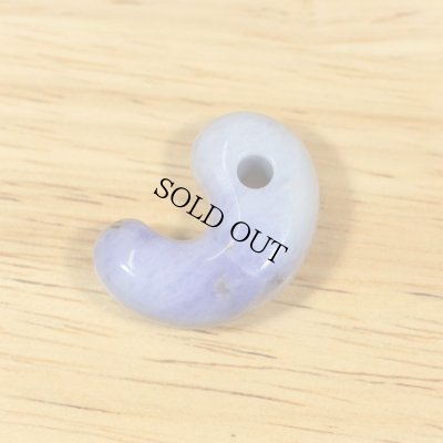 画像1: ひすい勾玉 (1)