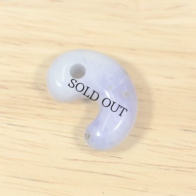 画像2: ひすい勾玉 (2)