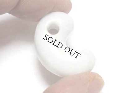 画像2: ひすい勾玉 (2)