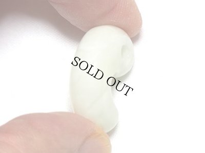 画像4: ひすい勾玉 (4)