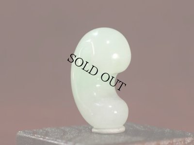 画像3: ひすい勾玉 (3)