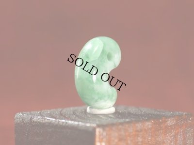 画像4: ひすい勾玉 (4)