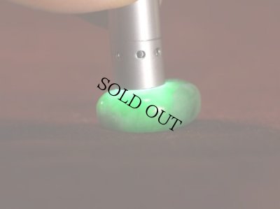 画像8: ひすい勾玉 (8)