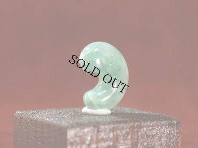 画像2: ひすい勾玉 (2)