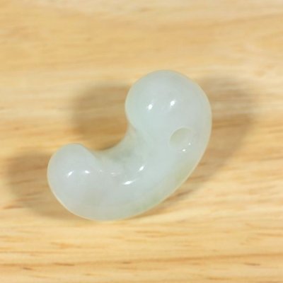 画像3: 糸魚川 姫川産 翡翠勾玉 (3)