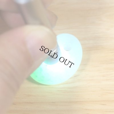 画像6: 糸魚川 姫川産 緑系 翡翠勾玉 (6)