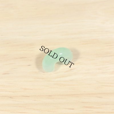 画像4: 糸魚川 姫川産 緑系 翡翠勾玉 (4)