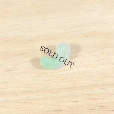 画像3: 糸魚川 姫川産 緑系 翡翠勾玉 (3)