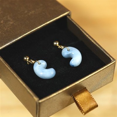 画像4: 糸魚川産翡翠ピアス (4)