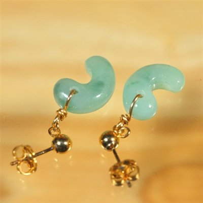 画像3: 糸魚川産翡翠ピアス (3)