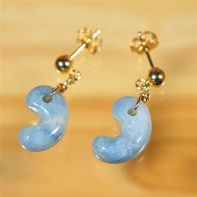 画像1: 糸魚川産翡翠ピアス (1)