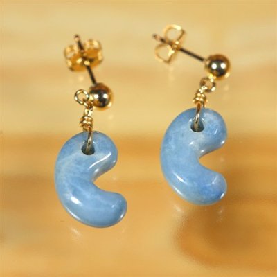 画像1: 糸魚川産翡翠ピアス (1)