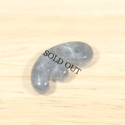 画像2: 獣形勾玉 (2)