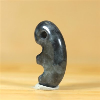 画像4: 獣形勾玉 (4)